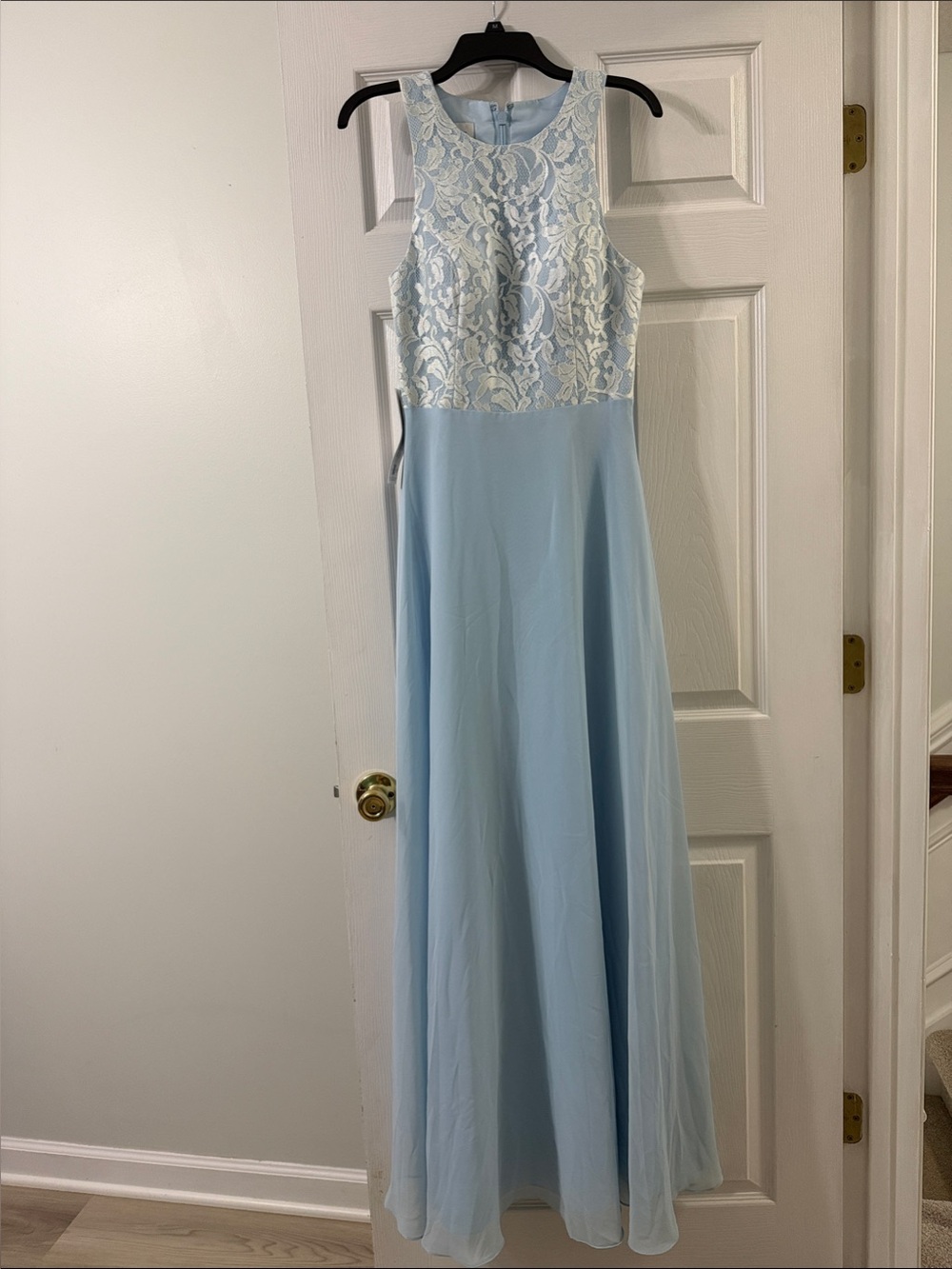Azazie Light Blue Lace Bodice Sleeveless Maxi Dress NWT Size 8